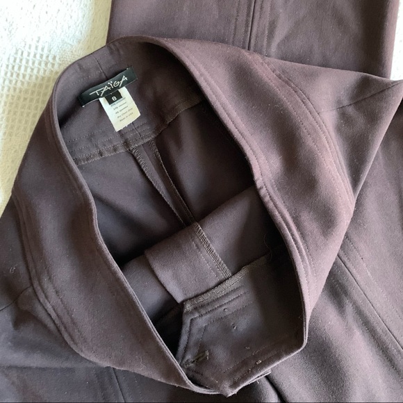 TAÏGA Brown High-rise bootcut Plain-front Trousers size 8 - Picture 7 of 10